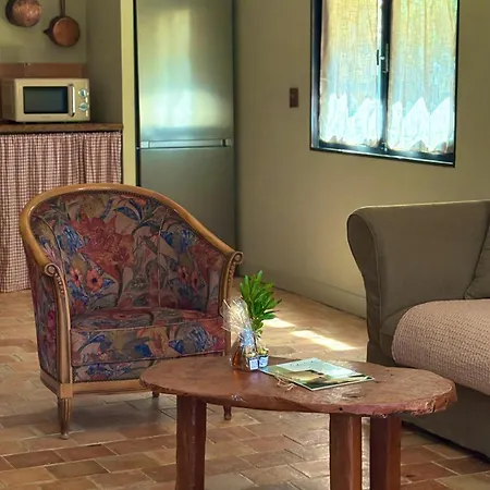 Bergerie De Charme Pedi Lione Кальви