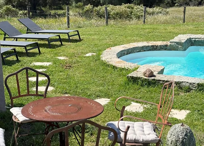 Bergerie De Charme Pedi Lione Villa *